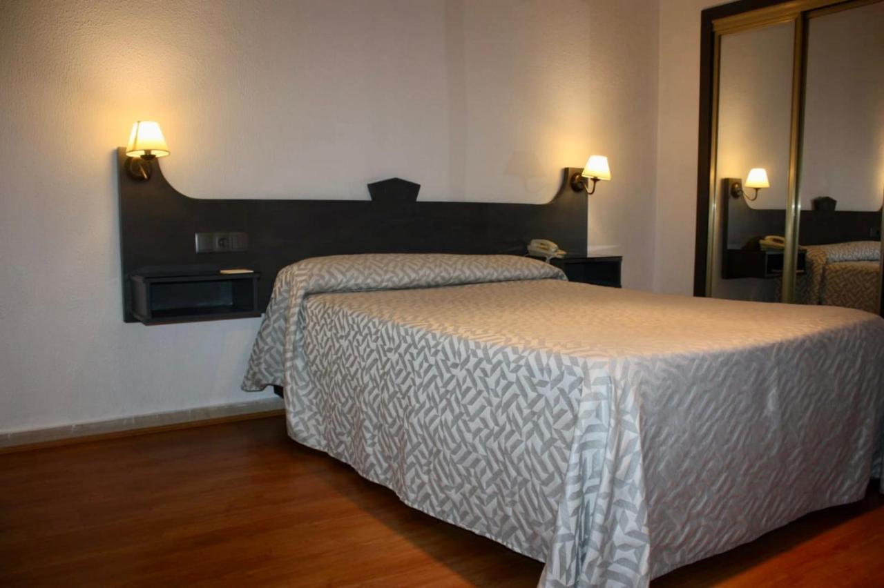 Hotel Lisboa Badajoz Exterior photo